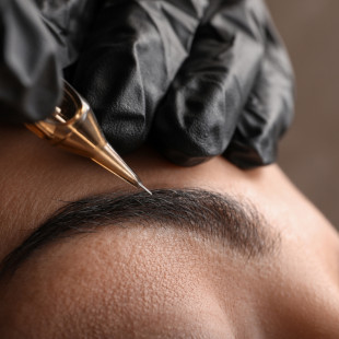 Perform a restorative pigmentation service